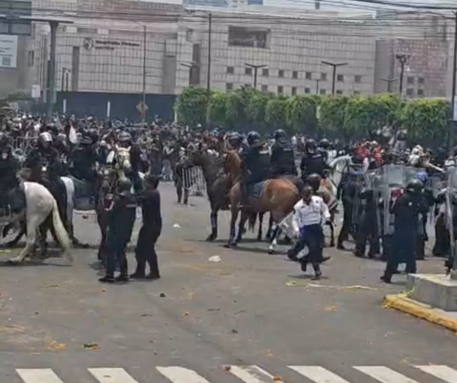Cerco policial y protestas sociales marcan la inauguración del Mundial 2026 en el Estadio Ciudad de México