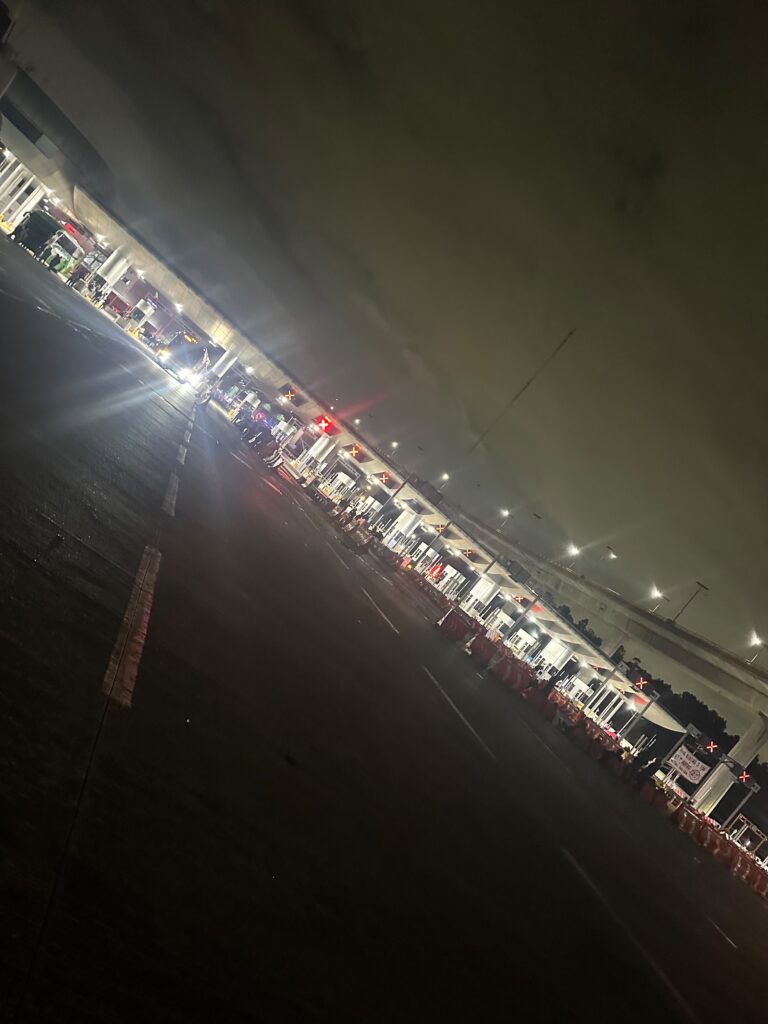 🚨#AlertaReta CASETA MÉXICO-CUERNAVACA: Se reportan 16 Autobuses de…